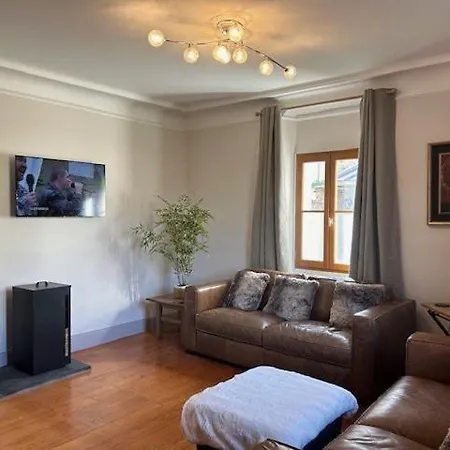 Belle Maison De Au Centre De Luchon, A 200m Des Telecabines ! Вилла